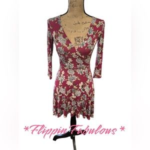 Forever21 ~Floral Faux Wrap Dress size xsmall